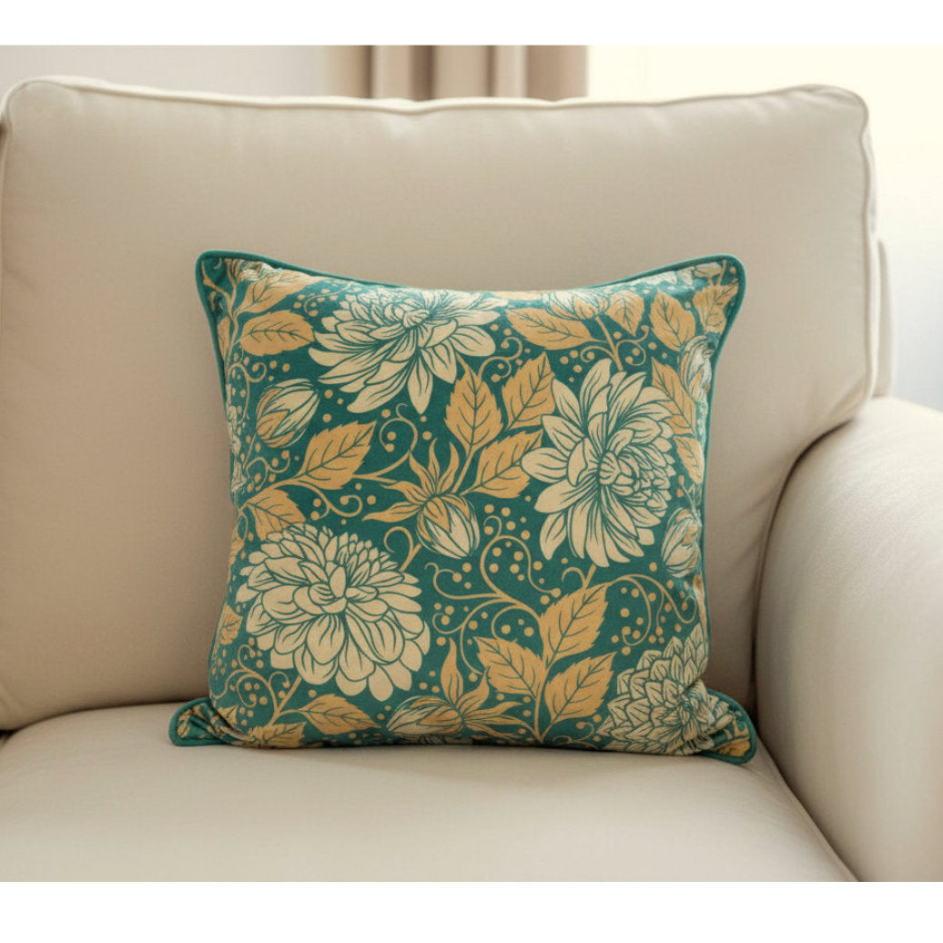 Designer-Samtkissenbezug – Teal-Dahlien-Motiv | Luxuriöses Statement-Kissen (45x45cm)
