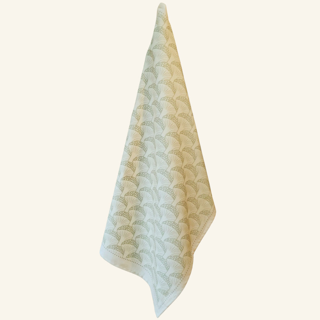 Designer Tea Towel Set – Earthy Mushroom Print | Botanical Kitchen Gift (Set of 3)